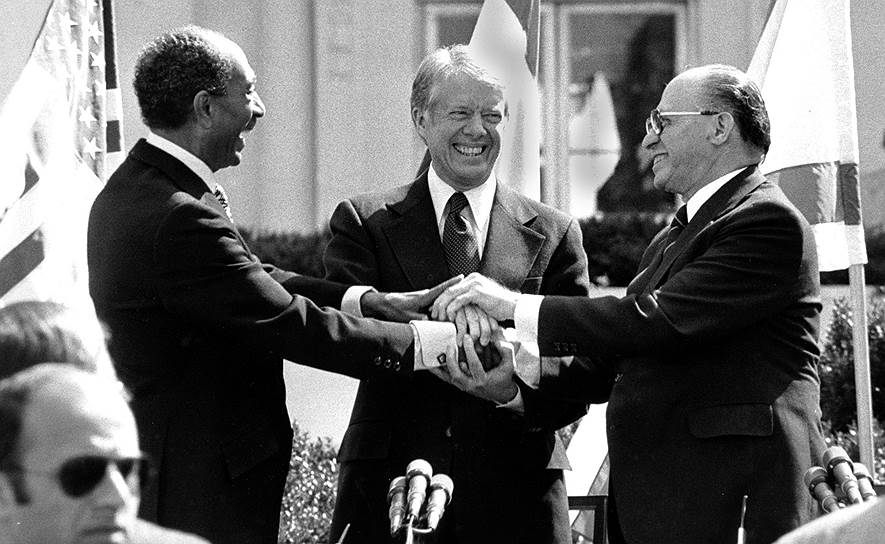 Image result for кемп-девидское соглашение от 1978 года нобелевская премия