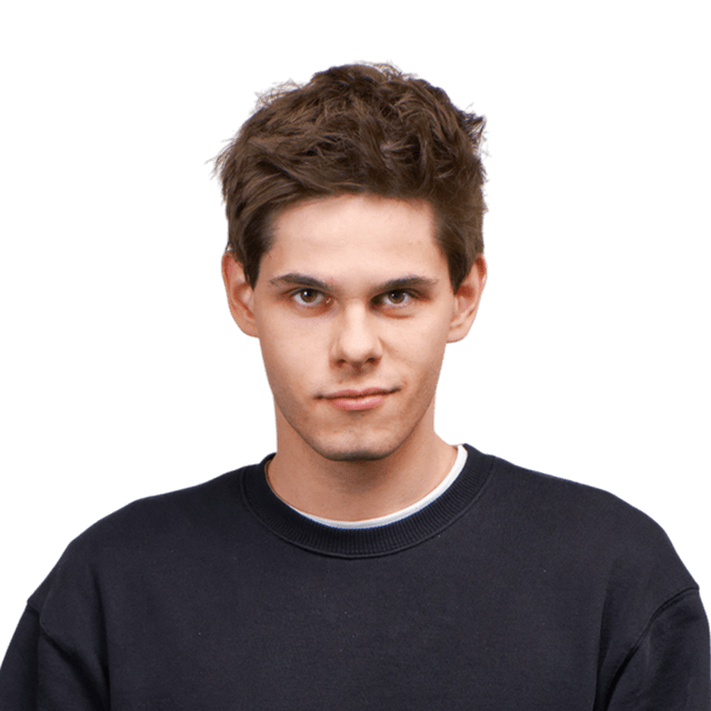 Петр Бузлаев
