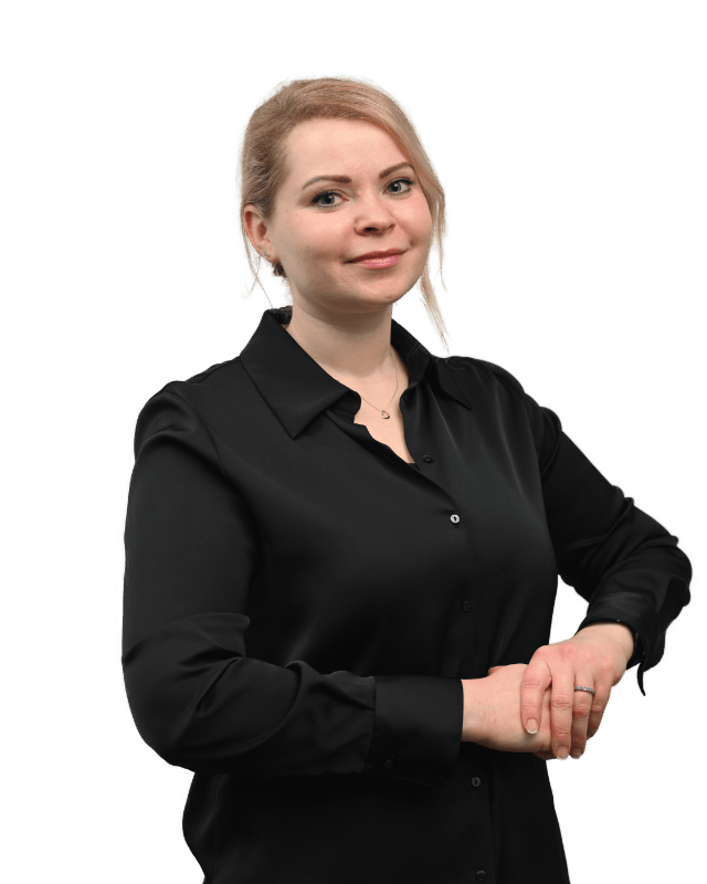 Юлия Савина