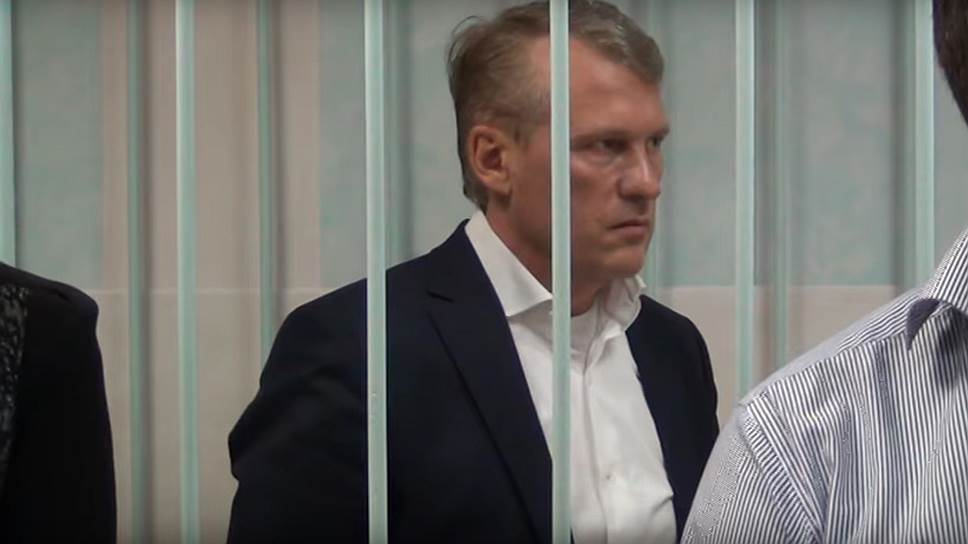 Как Владимира Бызова приговорили к девяти годам в колонии