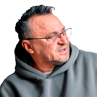 Сейчас время новелл, коротких историй