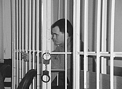 "Хочу только, чтобы СМИ присутствовали на моем последнем слове и чтобы оно было передано в прямой эфир",— сказал подсудимый Косталев