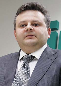 ПРЕДСЕДАТЕЛЬ ПРАВЛЕНИЯ СК «УКРАИНСКАЯ СТРАХОВАЯ ГРУППА» ПАВЕЛ НЕЛЬГА: «ЕСЛИ ВЗЯТЬ КРАТКОСРОЧНУЮ ПЕРСПЕКТИВУ НА ТРИ-ЧЕТЫРЕ МЕСЯЦА, ТО, ДУМАЮ, МЫ УВИДИМ 50-ПРОЦЕНТНЫЙ НЕДОБОР ЗАПЛАНИРОВАННЫХ ПРЕМИЙ» 