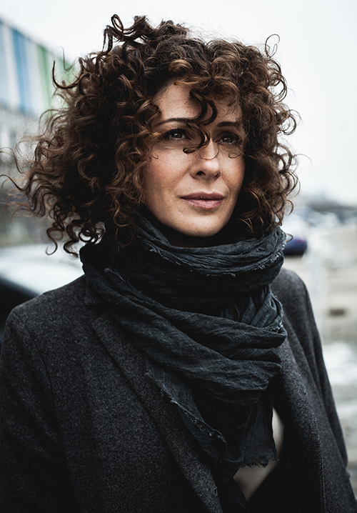 На Ксении — костюм Brunello Cucinelli.