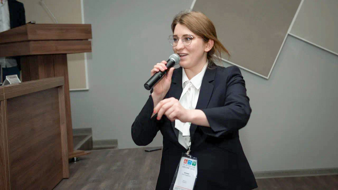 Директор по развитию ООО «Югполив Королев Агро» Алена Черненко сообщила об импортозамещении в капельном орошении 