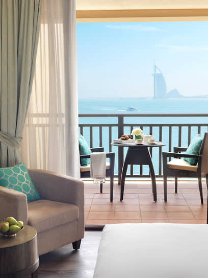 В номере отеля Anantara The Palm Dubai Resort 