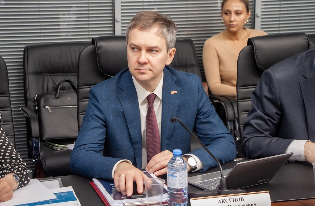 Врио министра промышленности, торговли и предпринимательства Курской области Михаил Аксенов покинул пост