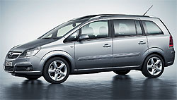 Спортивная версия Opel Zafira разрешит ее владельцу почувствовать себя стритрейсером в свободное от перевозки семейных ценностей время 