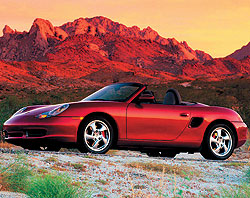 Porsche 911 Boxter — один из первых доступных автомобилей, выпущенных под дорогой маркой 