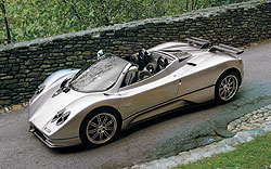 В Москве пока есть всего один автомобиль Pagani Zonda. Впрочем, по европейским меркам этого уже много 