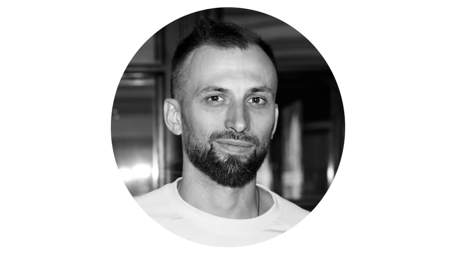 Александр Кутовой родился в 1983 году в городе Черкассы (Украина), окончил Национальную академию искусства и архитектуры в Киеве, прослушал курс теологии при Национальном педагогическом университете имени М. П. Драгоманова и был вольнослушателем философского факультета Киево-Могилянской академии. В настоящее время живет и работает в Москве