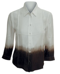 Блузка из шелка, Prada (39 000 руб.)