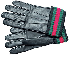 Перчатки из кожи, Gucci . Отделка из шерстяного трикотажа (Gucci, Luxury Village, 12 800 руб.)