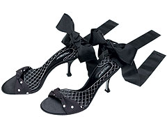 Босоножки из текстиля, Dolce & Gabbana (ЦУМ, 16 850 руб.)