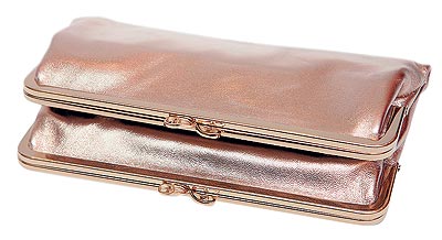 Travel-конверт, Anya Hindmarch Crocus Multibrand, 13 706 руб.