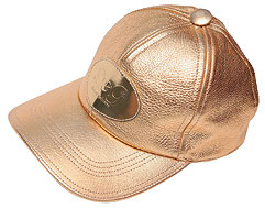 Бейсболка из кожи, D&G ЦУМ, 5920 руб.