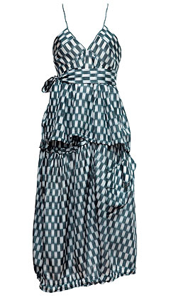 Юбка и топ,  Dries Van Noten Le Form, с учетом скидки 50% — 15 395 руб. и 8738 руб. 