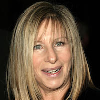 Барбра Стрейзанд на благотворительном концерте в пользу Демократической партии, 2002 год