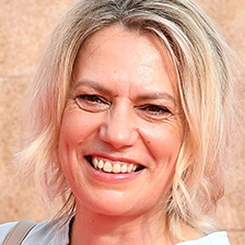 Анна Пармас