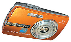 ...и Mju 810 — вершины минитюаризации в мире фототехники