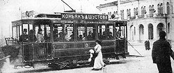 В России, только залив зенки, можно было не заметить рекламу спиртного