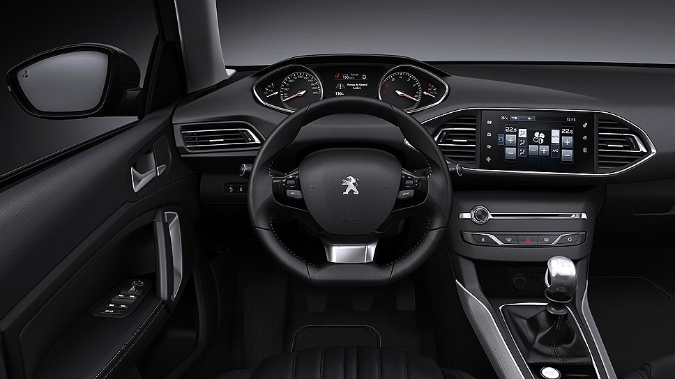 Самые разные  вспомогательные системы будут доступны на Peugeot 308, среди прочих: контроль слепых зон, динамический круиз-контроль, система сигнализации о столкновении и система экстренного торможения. 