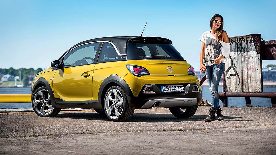Помимо нового однолитрового турбомотора Opel Adam будет представлен в России атмосферным четырехцилиндровым двигателем 1,4 мощностью 85 л.с., который будет комплектоваться пятиступенчатым автоматом.  