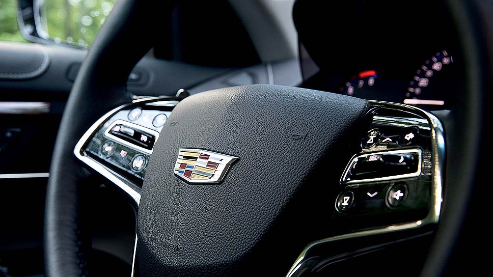 Старт продаж Cadillac ATS Coupe в России запланирован на 2015 год. А пока фирма продолжает наращивать модели мускулы. Весной будущего года на американском рынке будет представлен ATS-V с самым мощным в сегменте V6, мощность которого составит 455 л.с. В следующем же году в гоночных состязаниях класса GT3 с соперниками поспорит 600-сильный ATS-V.R.