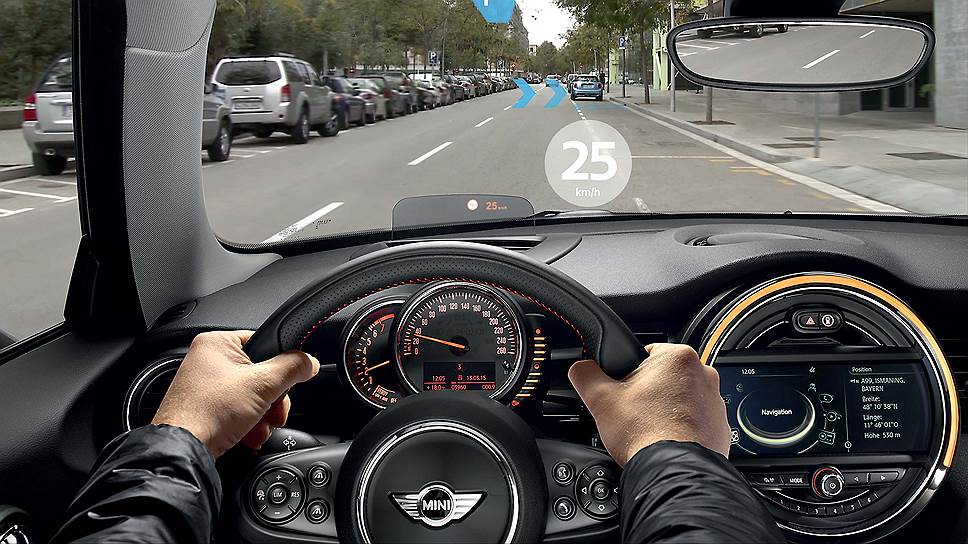 Конструкцию и внешний вид очков специально для MINI разработала дружественная по концерну BMW Group компания Designworks.
