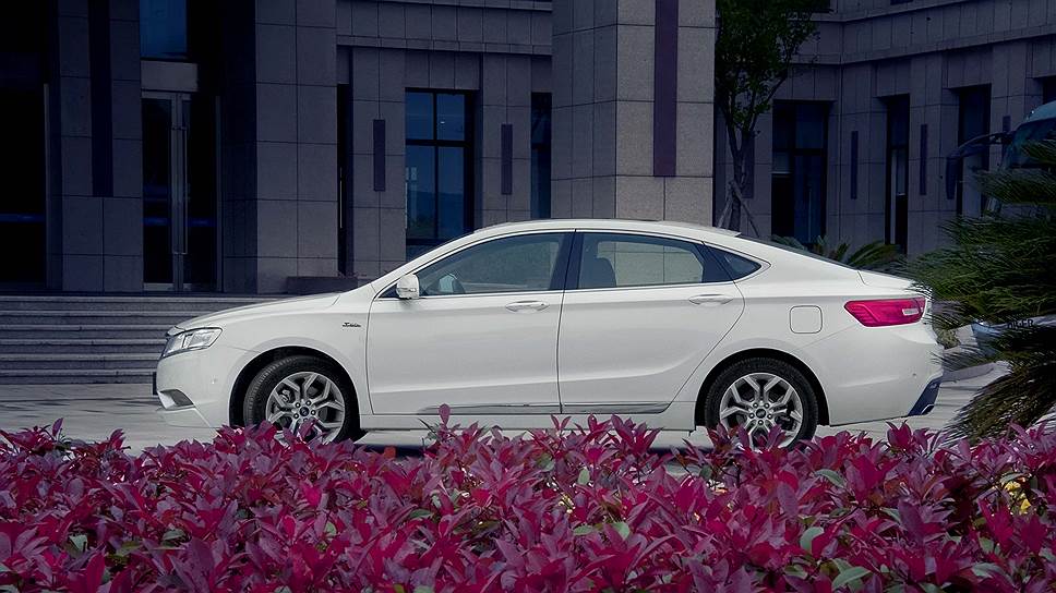 Российское подразделение компании "Джили-Моторс" рассчитывает начать поставки GC9 в третьем квартале 2015 года несмотря на нестабильность курса рубля.
