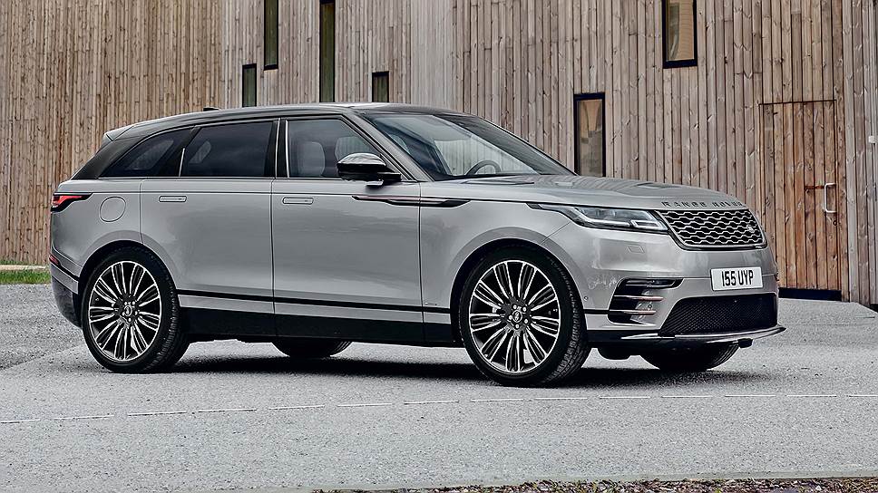 Пневмоподвеска Velar понравится и сибаритам, и экстремалам. На бездорожье и при форсировании бродов она поднимает автомобиль на 46 мм при скорости менее 50 км/ч. На грунтовках в скоростном диапазоне от 50 до 80 км/ч опускает его на 18 мм. После выключения двигателя - еще на 40 мм, облегчая посадку и высадку.  