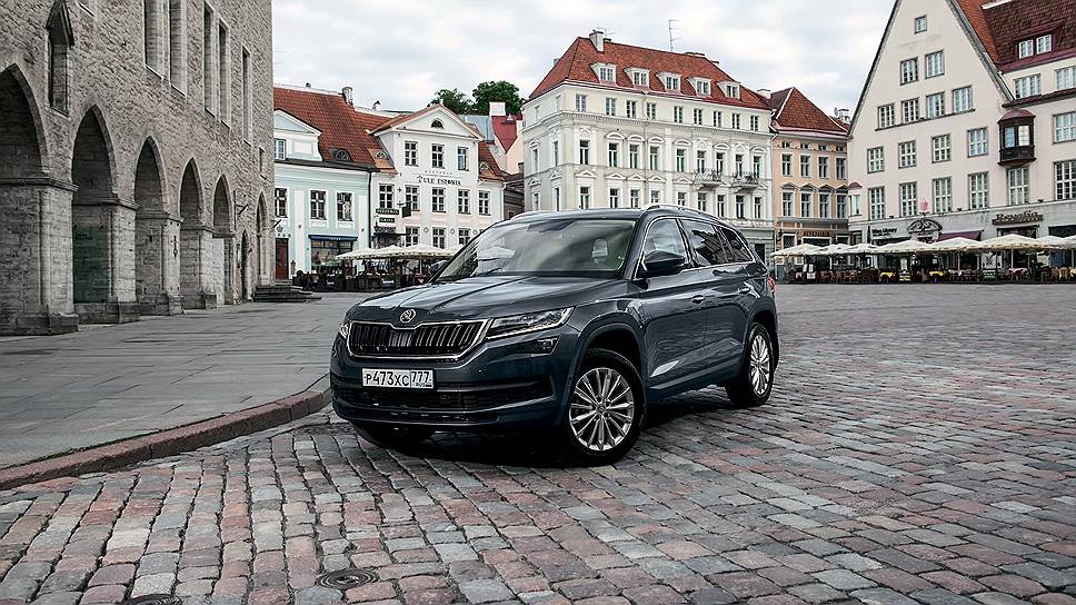 Для Skoda Kodiaq предлагаются три двигателя: дизельный 2.0 TDI мощностью 150 л. с. в паре с семиступенчатой коробкой передач DSG и два бензиновых, 1.4 TSI мощностью 150 л. с. с шестиступенчатой коробкой передач DSG и 2.0 TSI мощностью 180 л. с. в сочетании с семиступенчатой коробкой передач DSG. Все машины имеют систему полного привода.  
