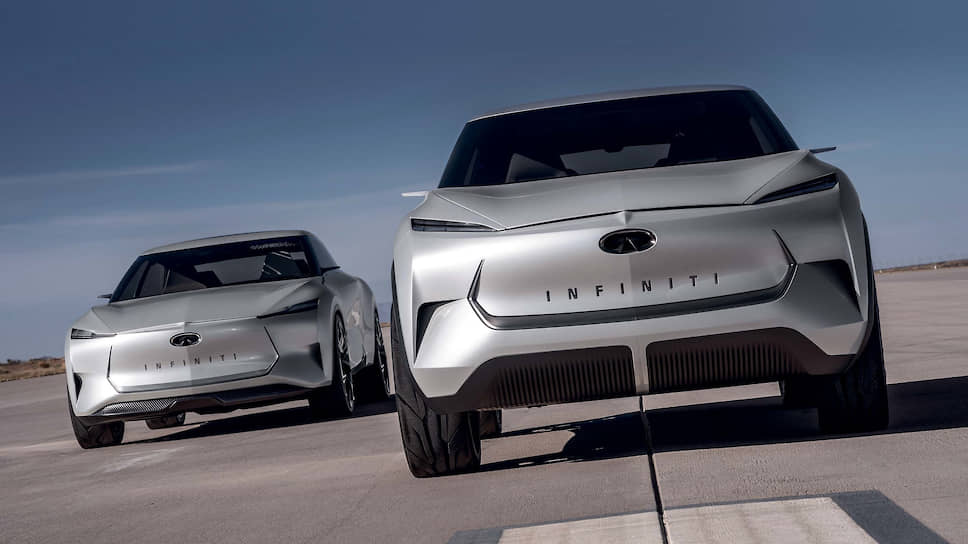 Концептуальные кроссовер и спортседан олицетворяют будущее марки Infiniti, но будет ли что-то от них в серийных моделях марки – пока вопрос. Эти два шоу-кара – единственное что успел сделать Карим Хабиб, бывший шеф-дизайнер марки, перед тем как покинуть компанию. 