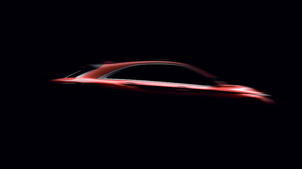 Infiniti QX55 продолжает традицию кроссоверов марки с купеобразным силуэтом, начало которой положила в 2003 году легендарная ныне модель FX. Журналистам эту модель показали, но публиковать разрешили только тизер. 