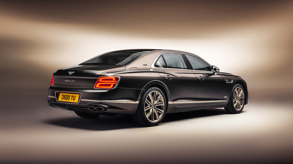 Bentley Flying Spur Hybrid Odyssean Edition