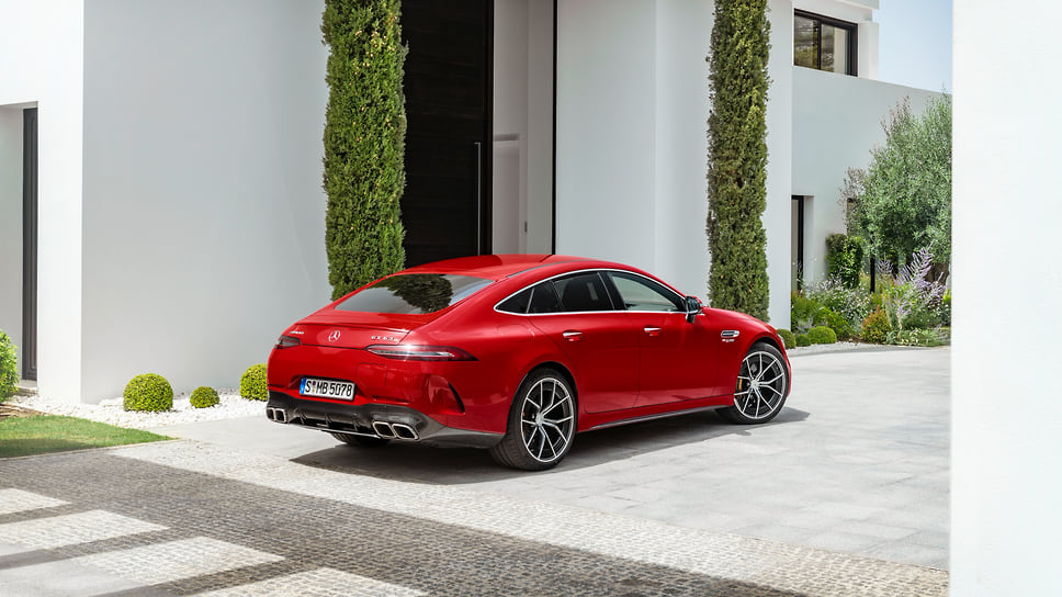 Mercedes-AMG GT 63 S E Performance 