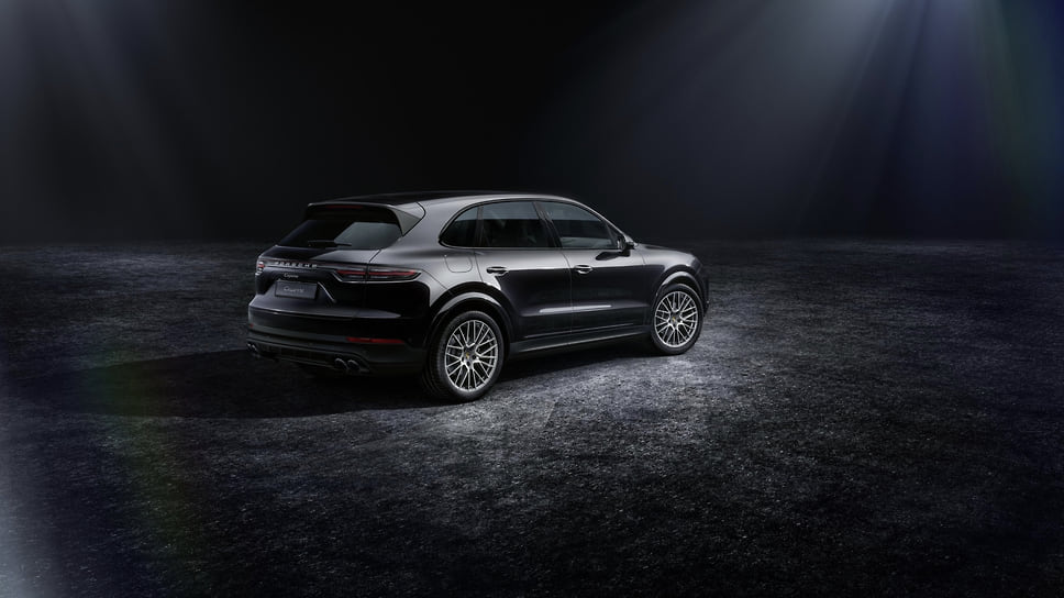 Porsche Cayenne Platinum Edition 