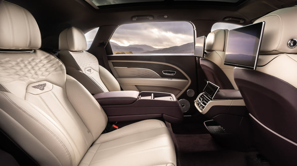 Bentley Bentayga EWB