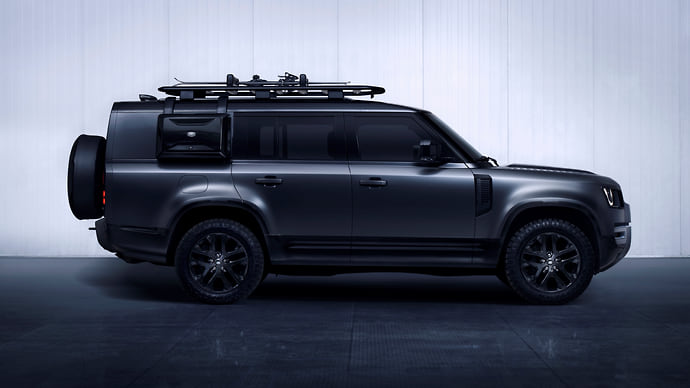Land Rover Defender 130 оснастили 500-сильным V8