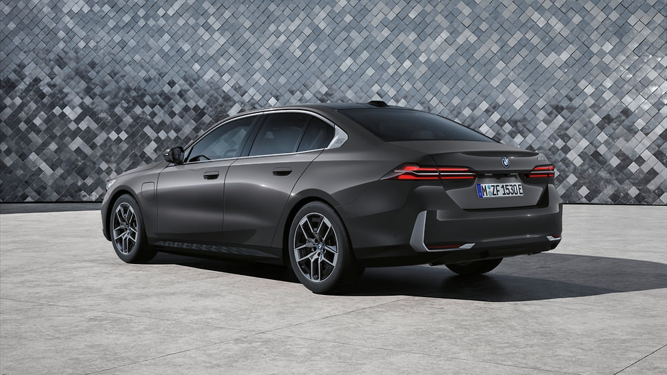BMW 530e 