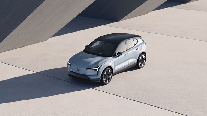 Volvo представила электрокроссовер EX30