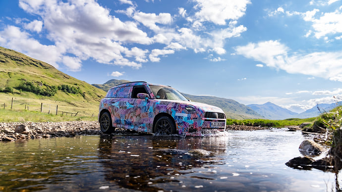 MINI показала предсерийный Countryman нового поколения