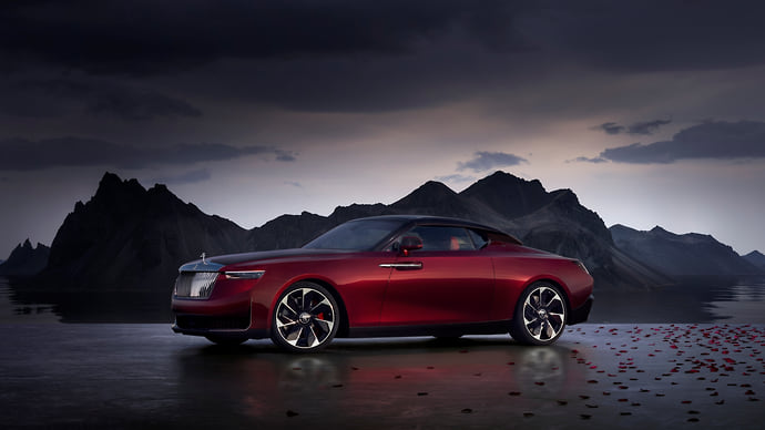 Rolls-Royce презентовал кабриолет La Rose Noire Droptail