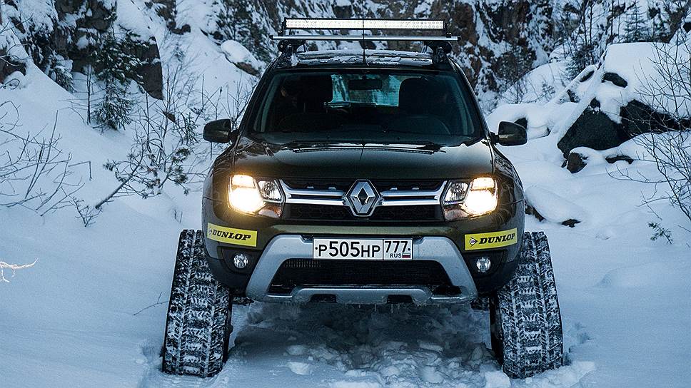 Одна из опций нового Duster – мощная люстра на крыше, перед лучом которой пасует даже полярная ночь. Вот только пользоваться этим осветительным прибором разрешается лишь вне дорог общего пользования.
