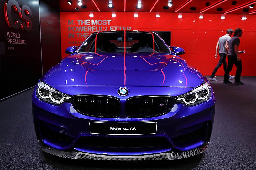 BMW M4 CS 