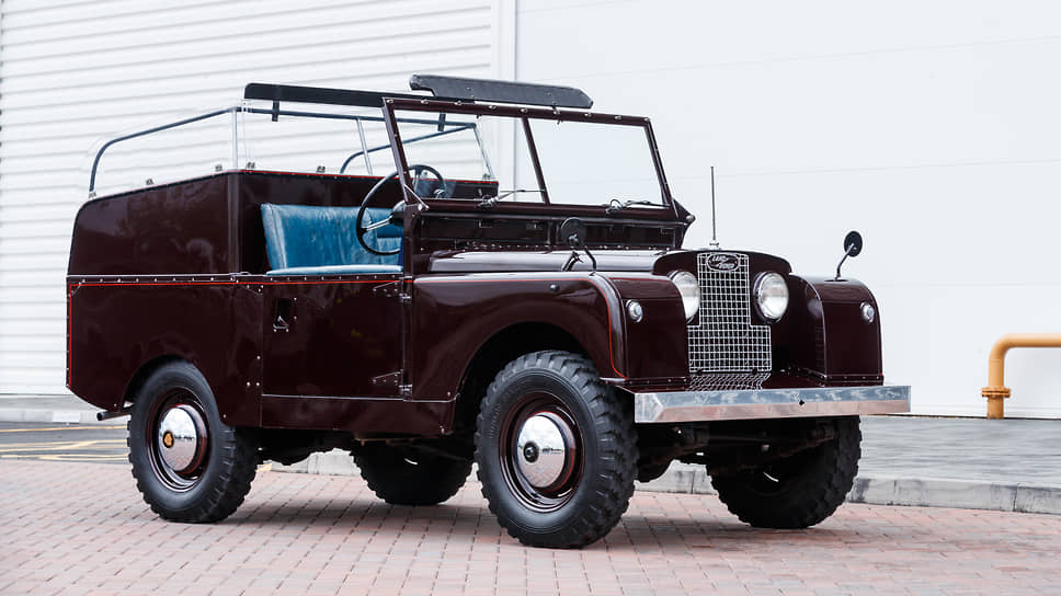Один их экземпляров тех самых спецверсий Land Rover прекрасно сохранился до наших дней