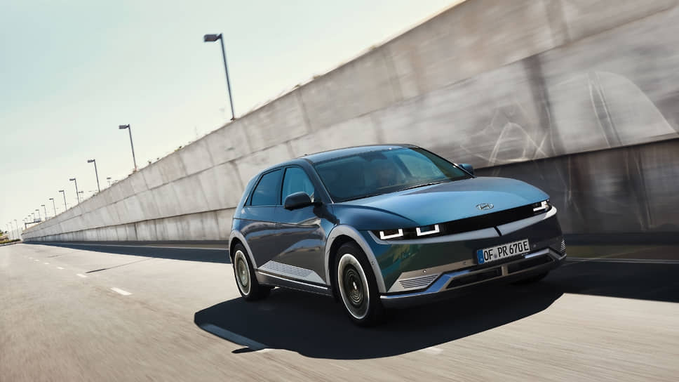 Лучшим кроссовером года журналисты Car&Driver выбрали модель Hyundai Ioniq 5