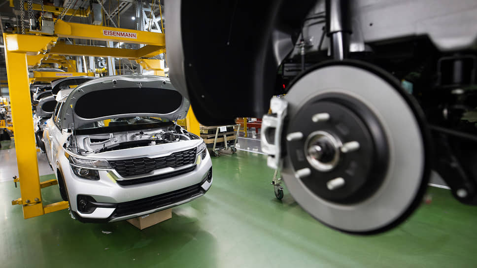 Работа завода «Автотор», 2021 год 