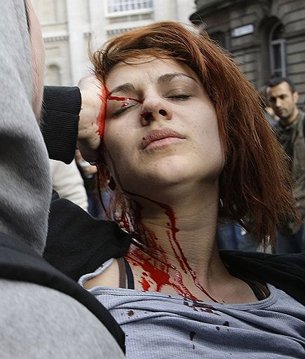 01.04.2009 Демонстрации антиглобалистов в Лондоне против саммита "Большой двадцатки" 