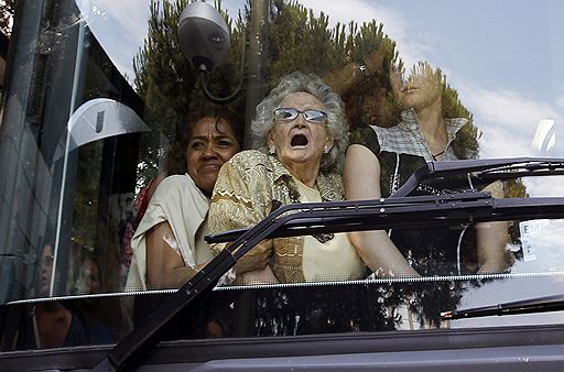 30.06.2010 Работники метрополитена провели в Мадриде забастовку, протестуя против сокращения и замораживания зарплат. Более 2 млн человек были вынуждены пересесть на другие виды транспорта 